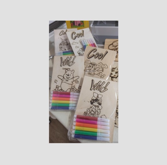 Colored engraved woodwork